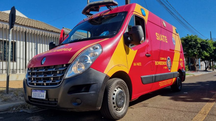 Idoso fica ferido ao cair do sofá no Bairro Morumbi