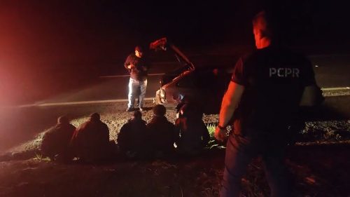 Polícia Civil prende 10 suspeitos por furto de cabos de cobre avaliados em R$ 100 mil no Oeste do Paraná Imagem referente a Polícia Civil prende 10 suspeitos por furto de cabos de cobre avaliados em R$ 100 mil no Oeste do Paraná