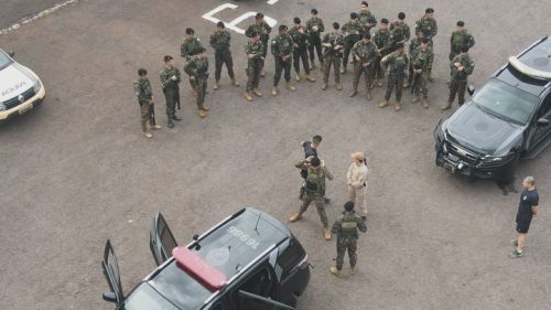 Militares do Exército participam de instrução de abordagem ministrada pelo CHOQUE em Cascavel