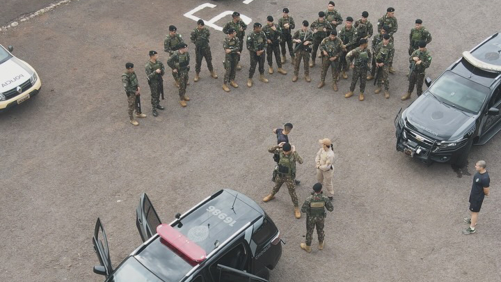 Imagem referente a Militares do Exército participam de instrução de abordagem ministrada pelo CHOQUE em Cascavel
