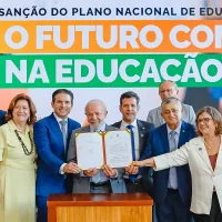 Imagem referente a Plano Nacional prevê 10% do PIB para educação; veja outras metas