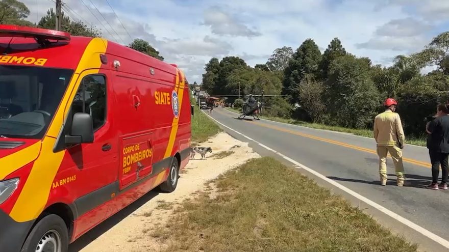 PRF realiza resgate aeromédico de vítima de capotamento na BR-476, em Colombo