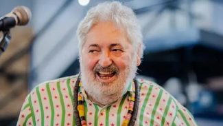 Alerj aprova concessão da Medalha Tiradentes ao compositor Moacyr Luz