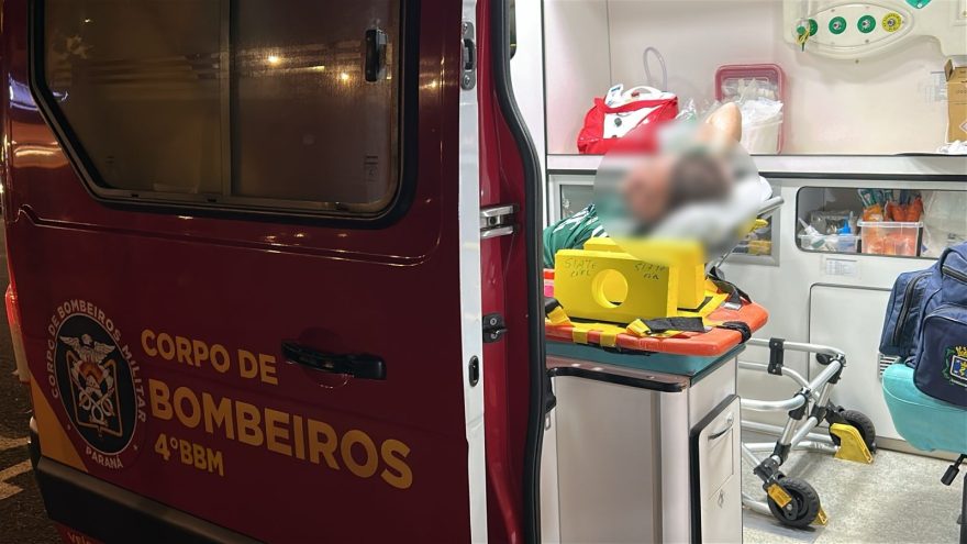 Homem fica ferido ao cair de bicicleta no Centro de Cascavel