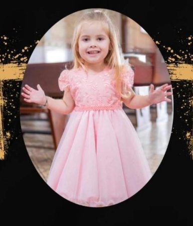 Imagem referente a Identificada menina de três anos que morreu após ser atingida por trave em colégio particular