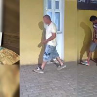 Imagem referente a ROTAM prende dupla por tráfico na modalidade 