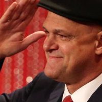 Imagem referente a Família se despede de Oscar em cerimônia reservada de cremação