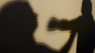 Justiça condena jovem que armou estupro coletivo contra adolescente