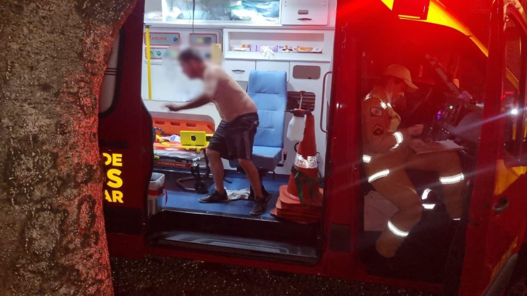 Motorista fica ferido em acidente no Alto Alegre