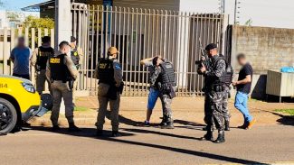 PM age rápido e prende três após sequestro relâmpago em Cascavel