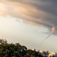 Imagem referente a Céu deu show no domingo e segunda começa mais tranquila em Cascavel