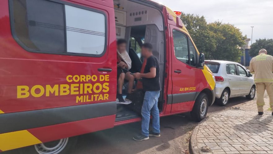 Motociclista fica ferido em acidente no bairro Pioneiros Catarinenses, em Cascavel