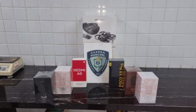 Imagem referente a Produtos sem comprovação fiscal são apreendidos na rodoviária durante a madrugada