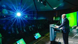 Lula chama conflito no Oriente Médio de “guerra da insensatez”