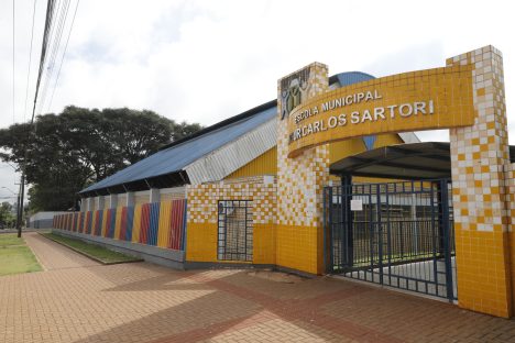 Prefeitura lança licitação de mais de R$ 3,5 milhões para reforma da Escola Artur Carlos Sartori Prefeitura lança licitação de mais de R$ 3,5 milhões para reforma da Escola Artur Carlos Sartori
