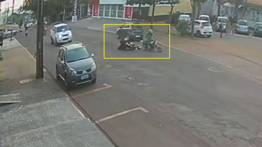 Veja como ocorreu acidente entre motocicletas na frente do Hospital de Retaguarda