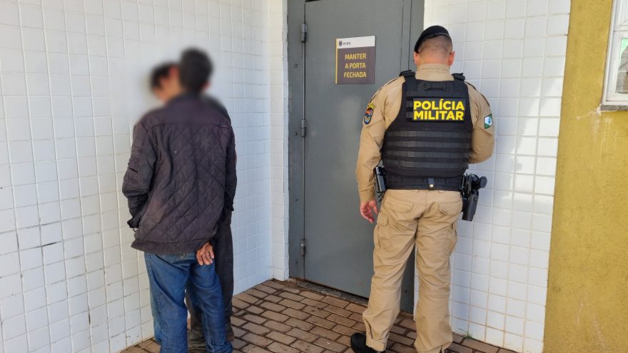 Dupla é detida pela PM acusada de furto em empresa de caminhões