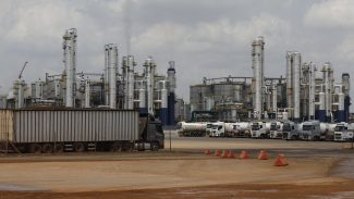 Conferência na Colômbia discute menor uso de combustíveis fósseis