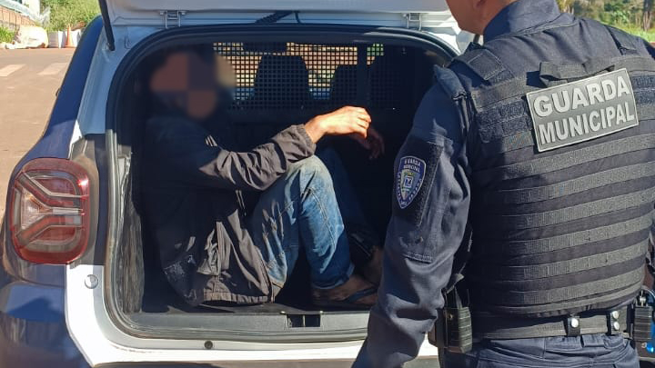 Ladrão foragido é preso pela Guarda Municipal no dia do próprio aniversário