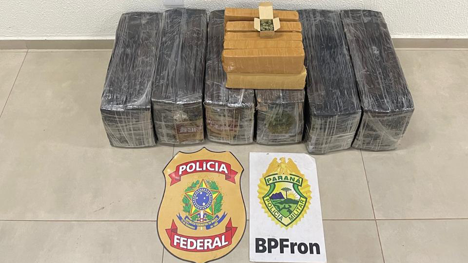 BPFRON e PF apreendem 120 kg de maconha e prendem jovem na BR-277, em Santa Tereza do Oeste