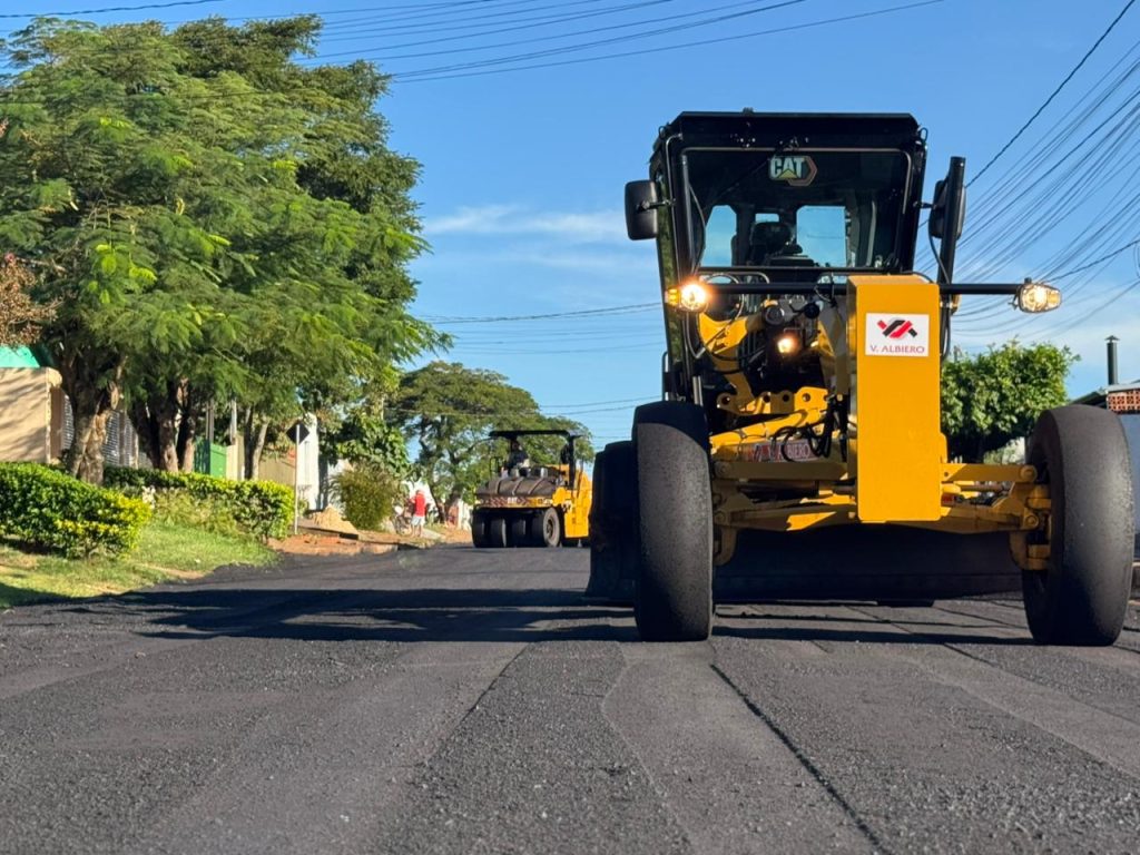 Reperfilamento de vias envolvidas em implantação de binário iniciou nesta quinta-feira (23)