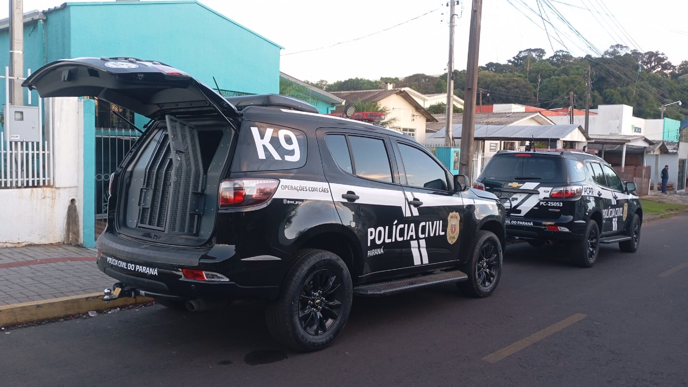 Quatro são presos em operação contra esquema de inserção de celulares no sistema penitenciário Imagem referente a Quatro são presos em operação contra esquema de inserção de celulares no sistema penitenciário