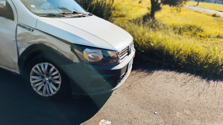 Acidente com acionamento de airbags interditada parte da Presidente Kennedy