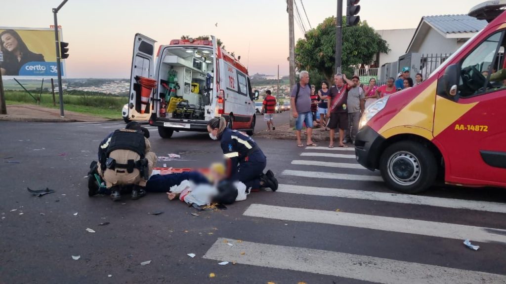Perigo na mesma região: novo acidente deixa mulher ferida a uma quadra de acidente fatal