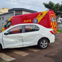 Imagem referente a Batida entre Civic e Logan deixa menina de 13 anos ferida no Centro