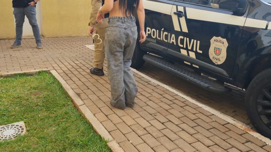 Após tumulto e resistência, motorista chega à Central de Flagrantes em Cascavel