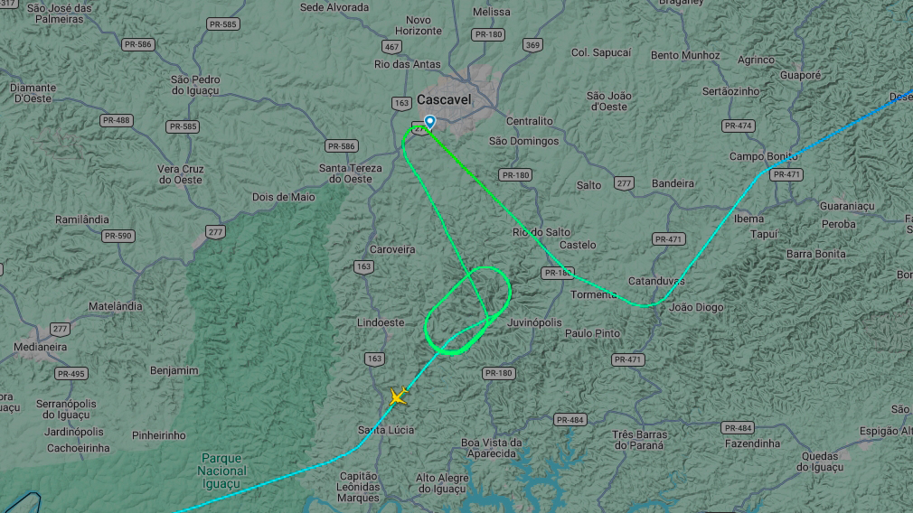 Voo com destino a Cascavel não consegue pousar e é desviado para Foz do Iguaçu