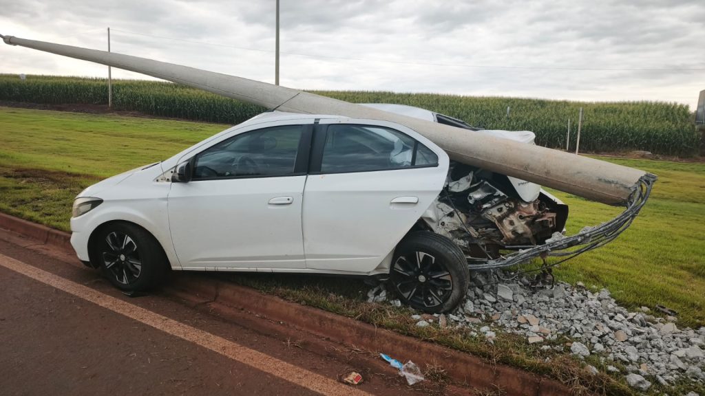 Acidente termina com jovem ferido na PR-239, em Assis Chateaubriand