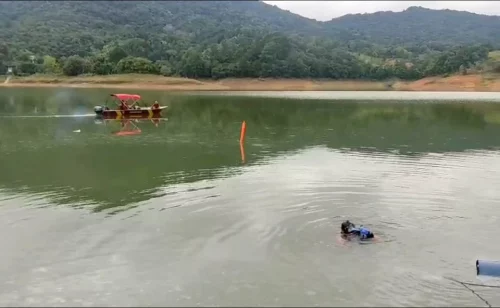 Após buscas com sonar, Bombeiros encontram corpo de pai no Rio Capivari; Filha também morreu