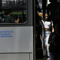 Imagem referente a Ônibus urbanos do Rio terão orientações de combate ao assédio