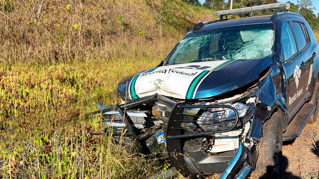 Adolescente morre após ser atropelado por viatura da Receita Federal