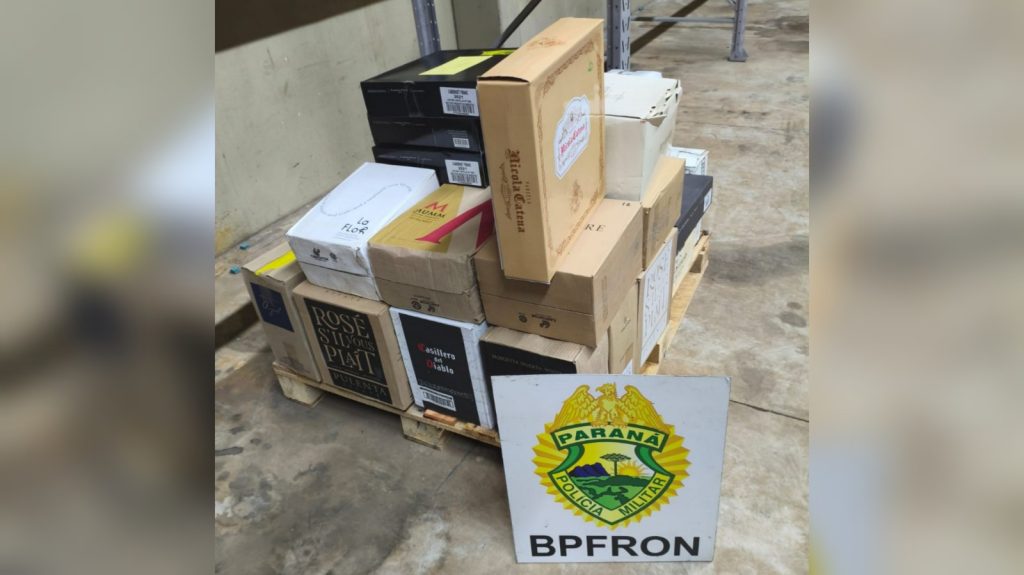 BPFron apreende quase 200 garrafas de vinho argentino sem documentação no sudoeste do Paraná