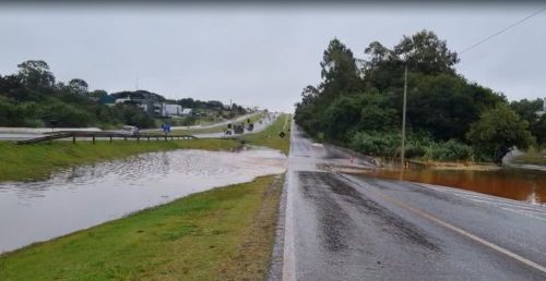 Chuva histórica atinge Cascavel: volume em 24 horas supera o dobro do registrado em três meses