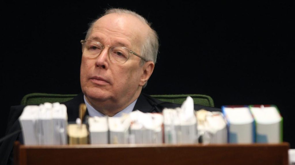 Ex-ministro do STF chama decisão do Senado de “grave equívoco institucional”