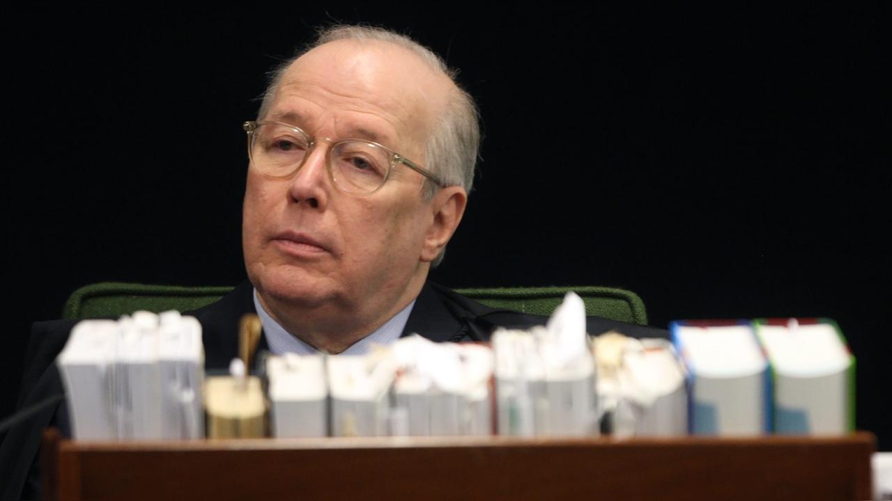 Ex-ministro do STF chama decisão do Senado de “grave equívoco institucional”