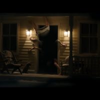 Imagem referente a Novo trailer de Resident Evil é revelado e aposta no terror sobrevivência