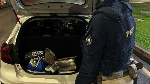PRF apreende quase 90 quilos de drogas e prende motorista na BR-277, em Guarapuava