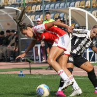 Imagem referente a Melhor visitante, Inter enfrenta Santos pelo Brasileirão Feminino