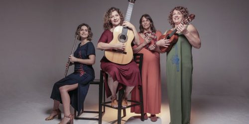 Programa Roda de Choro celebra os 30 anos do grupo Choronas