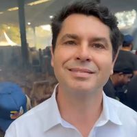 Imagem referente a Alexandre Curi defende união política e confirma pré-candidatura ao Senado durante Festa do Trabalhador