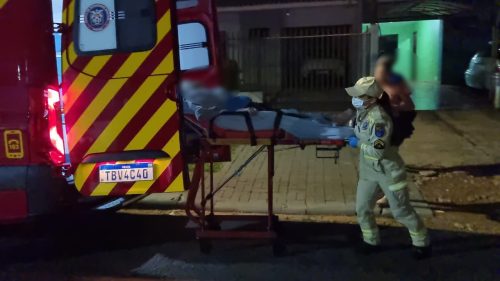Idosa de 86 anos sofre queda da cama e é socorrida pelo Siate no Alto Alegre