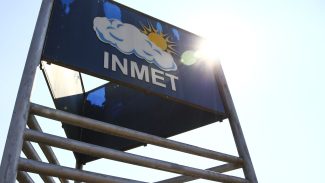 Regiões Nordeste e Sul têm alertas de temporais e ventos intensos