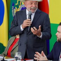 Imagem referente a Lula: Desenrola Brasil ajudará população a 