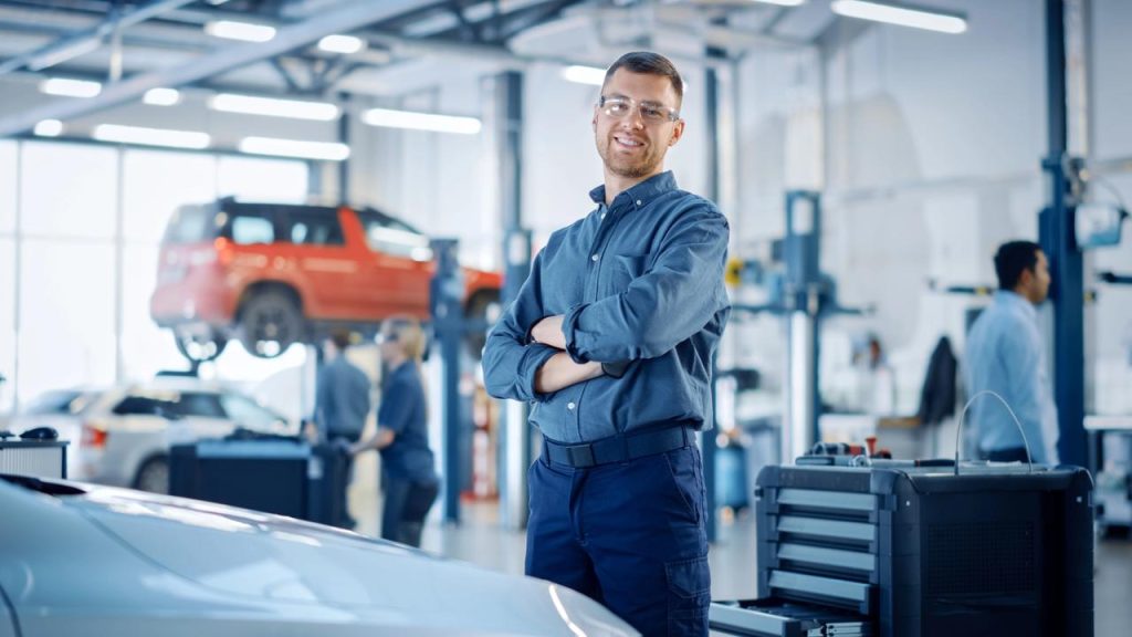 Sistema FIEP abre oportunidade para instrutor automotivo em Cascavel