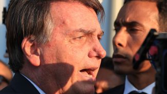 Bolsonaro tem alta hospitalar após passar por cirurgia no ombro