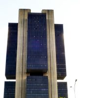 Imagem referente a Copom adota cautela por tensões globais e expectativa da inflação
